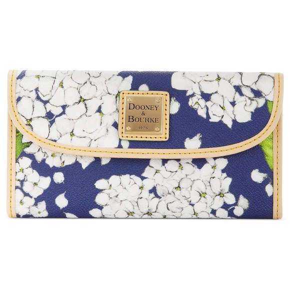 Dooney and Bourke handbag and wallet - Picture 1 of 5
